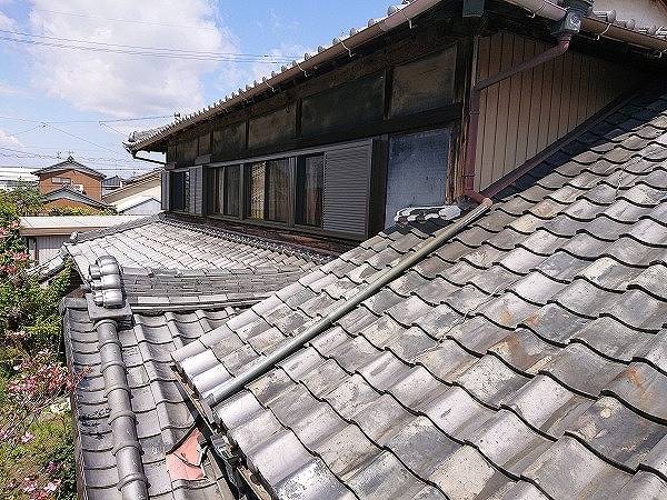 岐阜市の瓦屋根全景